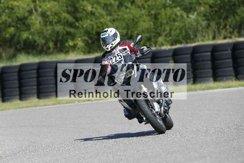 /43 08.08.2025 Discover the Bike ADR/Bike 1 gruen/225
